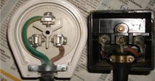 Подключение и монтаж розетки для электроплиты от 575 руб в Ноябрьске - ЭлектроНбс